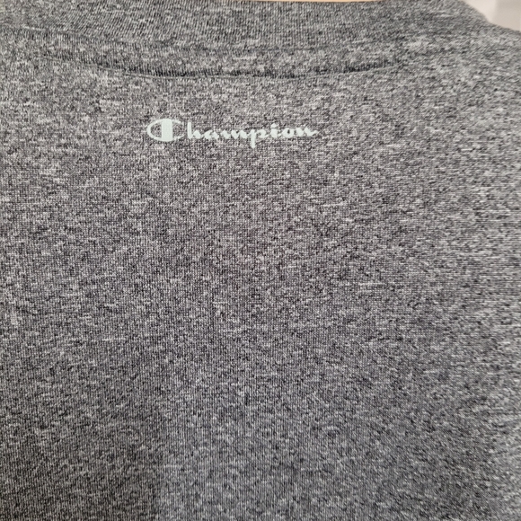 Champion Size XL Gray Shirt. - Picture 4 of 5